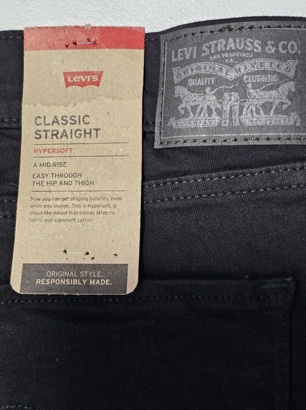 NWT Levis Classic Straight Hypersoft Mid-Rise Womens Jeans Size 14 - Picture 5 of 15